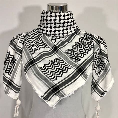 where did the keffiyeh originate.